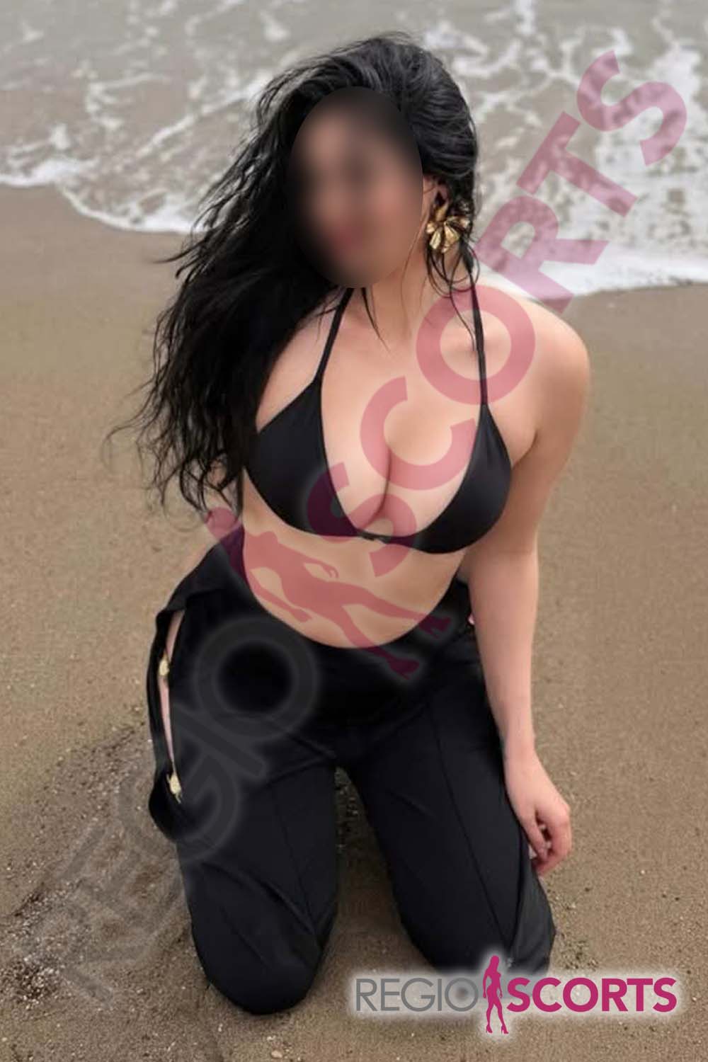 ADA, escort 18 años en Monterrey