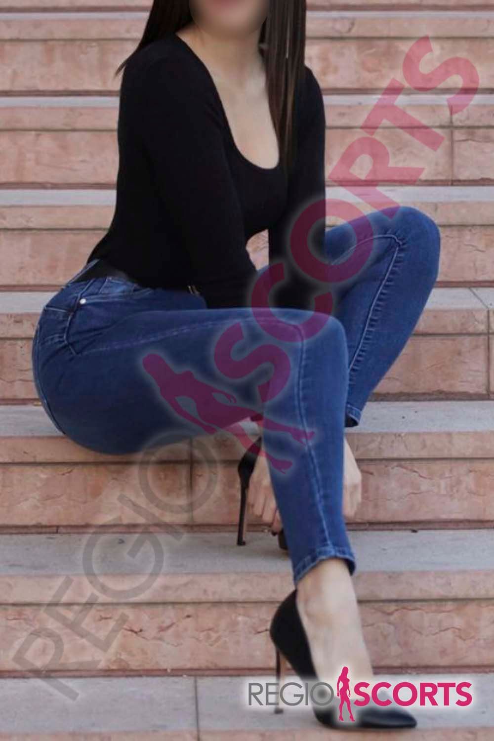 Corina teen model 