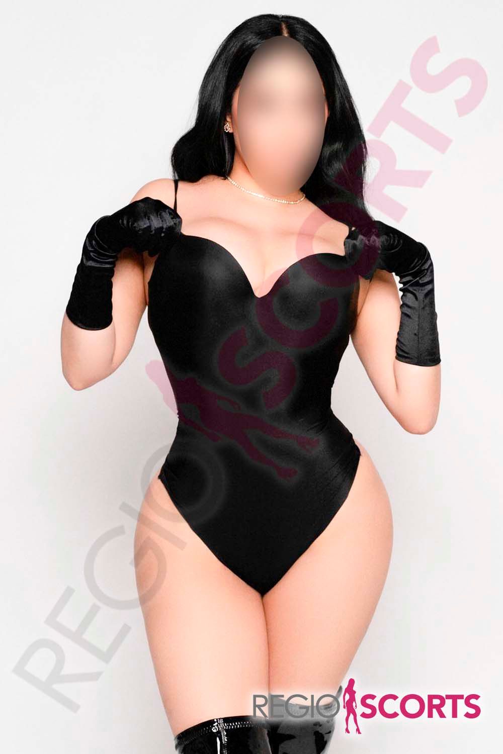 Nueva Renata modelo TOP VIP 1 Nueva Renata modelo TOP VIP