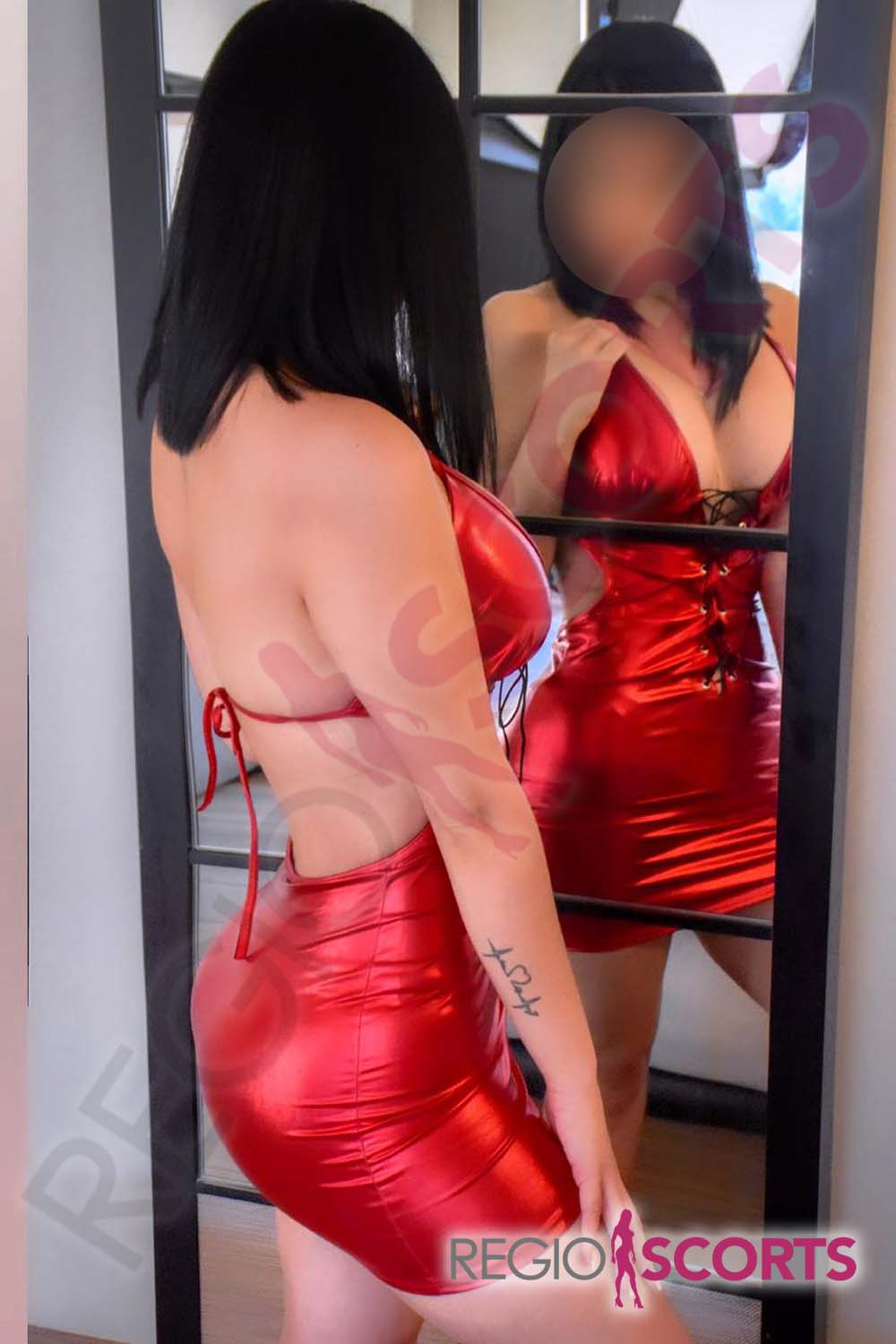 Rinna escort 6 Rinna escort
